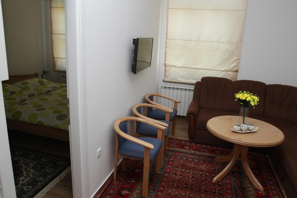 Apartments Ferhadija Banja Luka Bagian luar foto