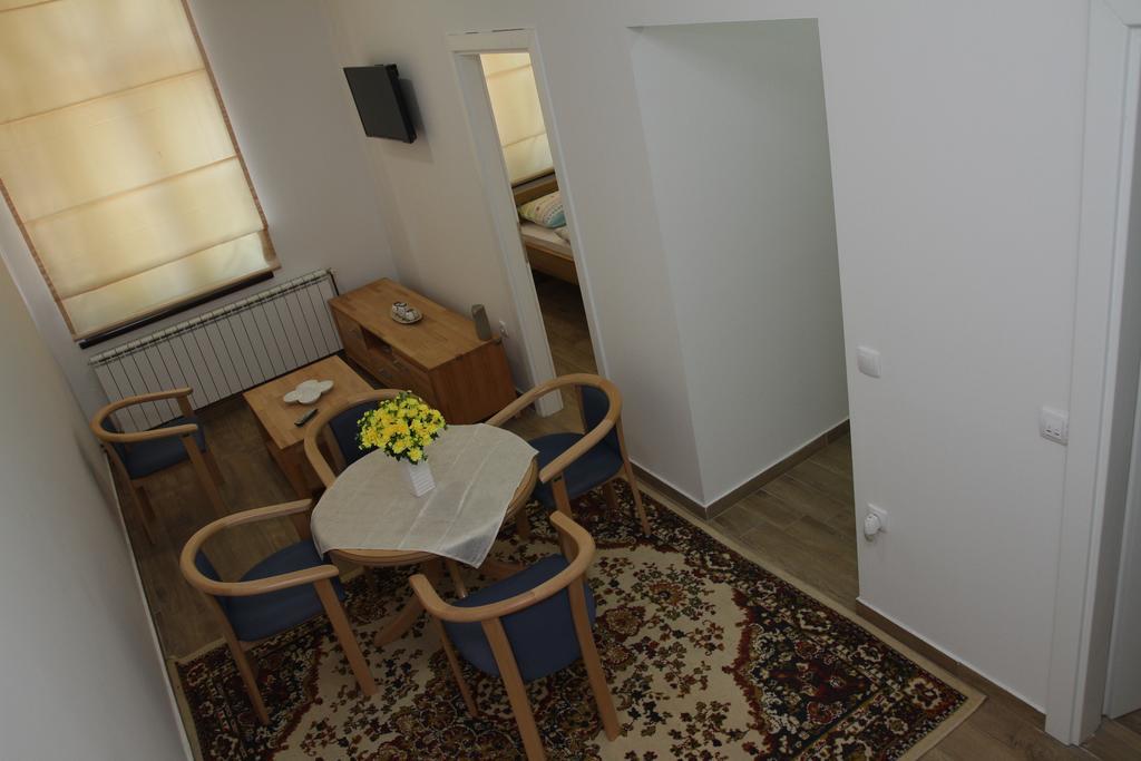 Apartments Ferhadija Banja Luka Bagian luar foto